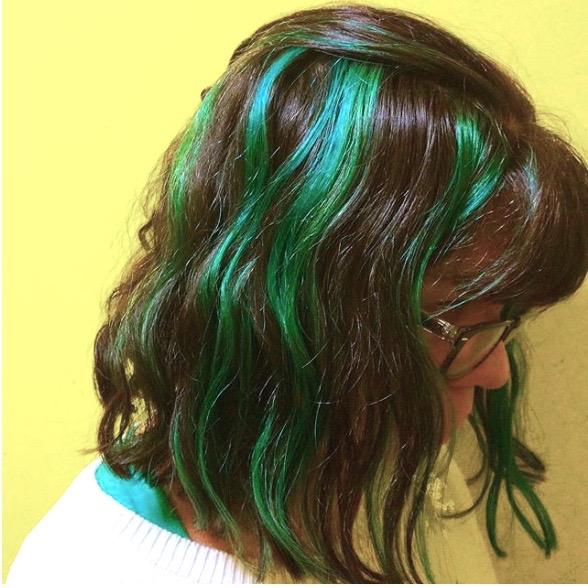 How to Brightly Colour Your Hair – Tips &&nbsp;Tools