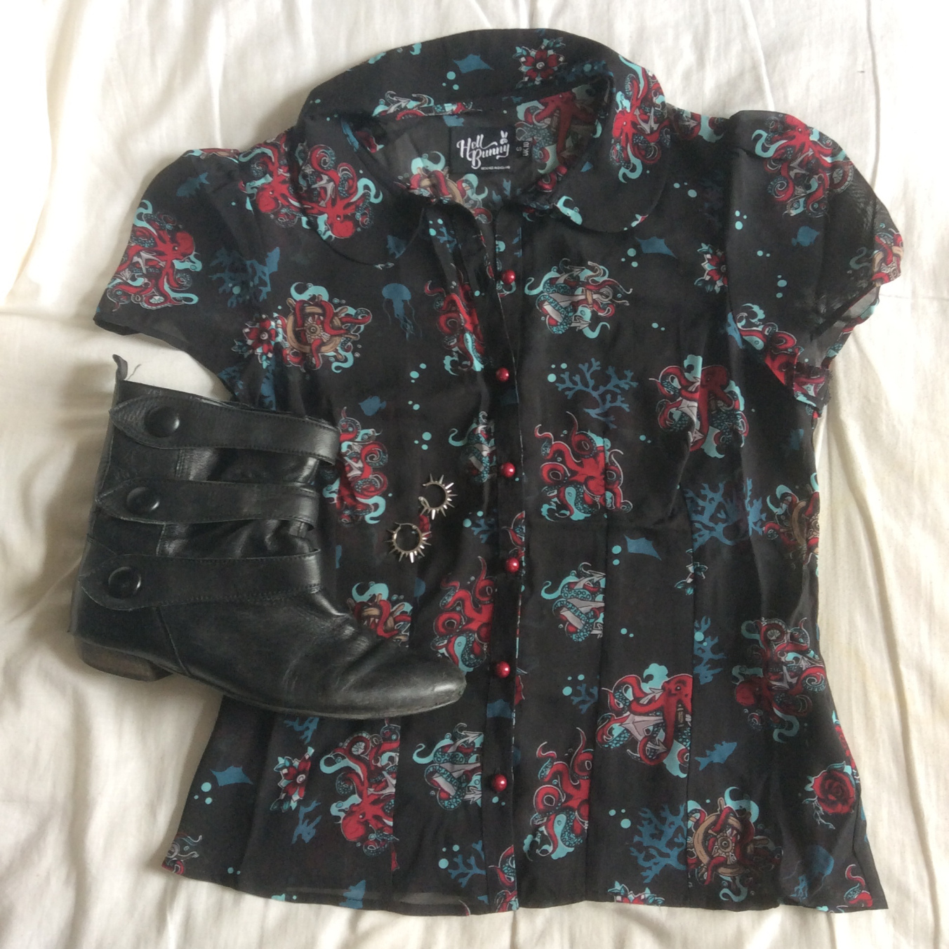 D4DA6FC5-A987-4575-BDC4-49721141C1E8